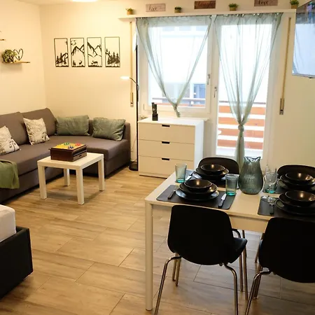 Modernes I Majing I I Gemmi