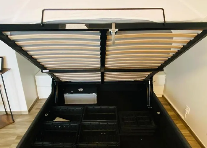 Modernes I Majing I I Gemmi * 洛伊克巴德