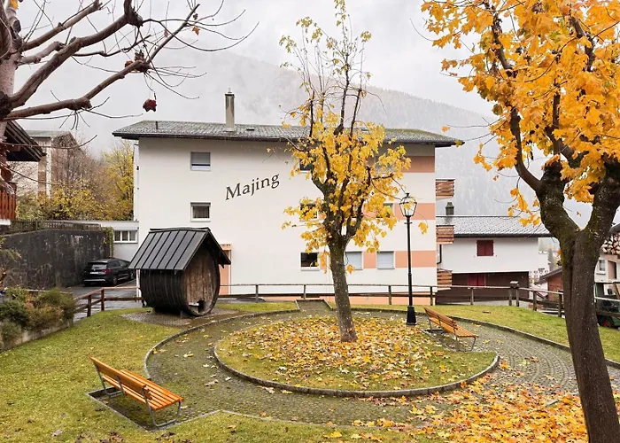 Modernes I Majing I I Gemmi 公寓 *